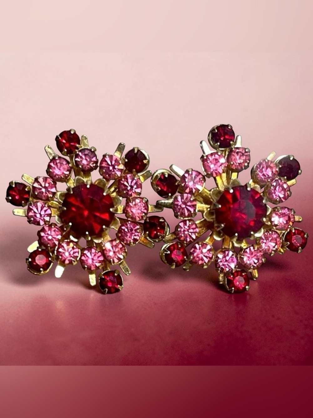 Coro Red & Pink Rhinestone Screw-Back Earrings – Gold Tone